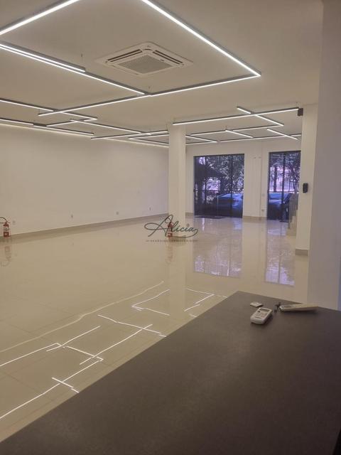 Salão para alugar em Campinas, Chácara da Barra, com 402 m²